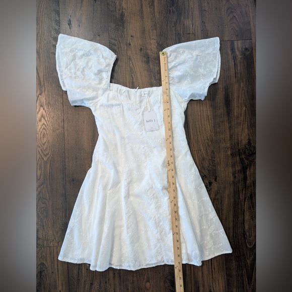Billy J Women’s Leighton Dress White NWT Size 8AU/4US - Picture 7 of 9